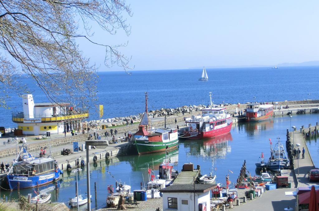 Restaurant & Hotel Baumhaus Hagen Sassnitz Eksteriør bilde